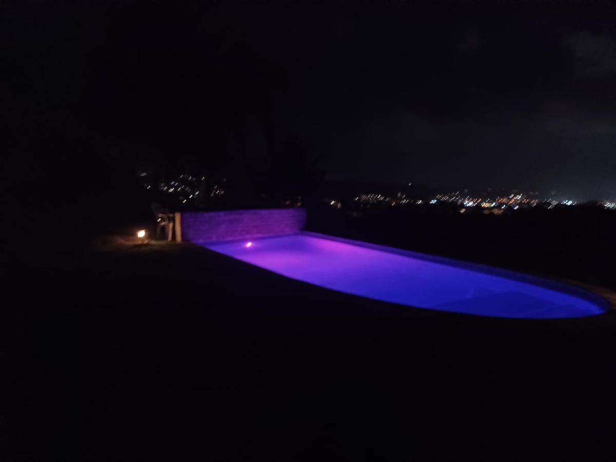 Jubilee Campsite Swim & Paint Las Piedras Екстериор снимка